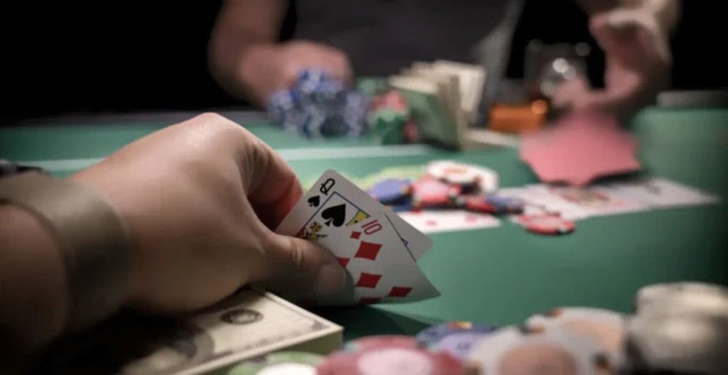 How Influential Gamblers Make Money
