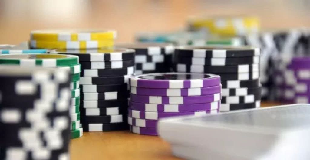 Design Ideas For Poker Rooms In Your Own Home